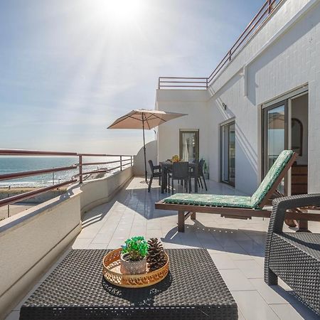 Costa Beach Apartment By The Portuguese Butler Costa de Caparica Luaran gambar