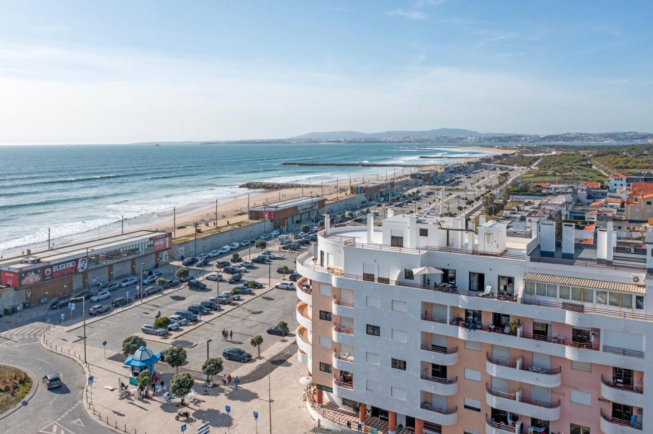 Costa Beach Apartment By The Portuguese Butler Costa de Caparica Luaran gambar