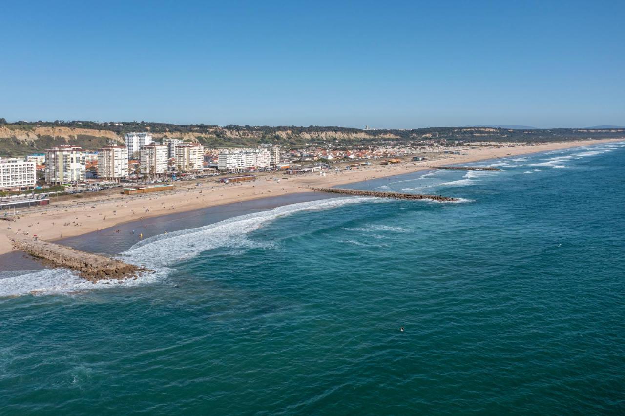 Costa Beach Apartment By The Portuguese Butler Costa de Caparica Luaran gambar