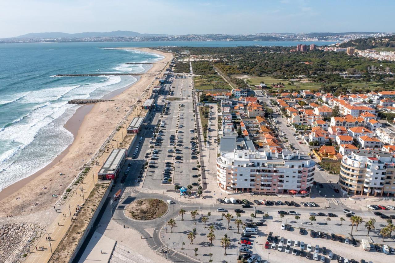 Costa Beach Apartment By The Portuguese Butler Costa de Caparica Luaran gambar